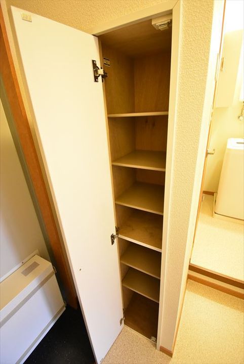 レオパレスグリーンウッド204の内装