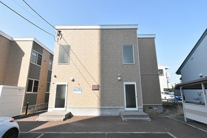 レオパレスいなほ204の外観