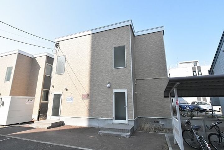 レオパレスいなほ204の外観