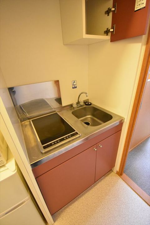 レオパレスメイフラワー清田210のキッチン