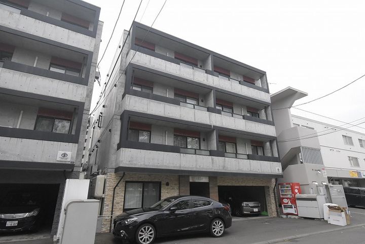 エール平岸0205の外観