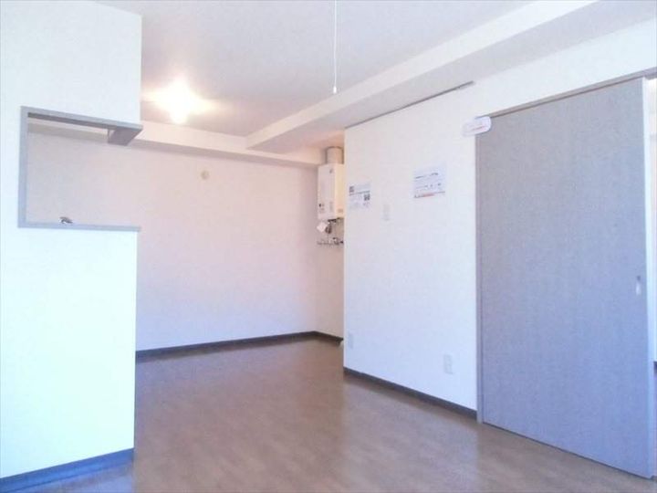 カサブランカ弐番館302の内装