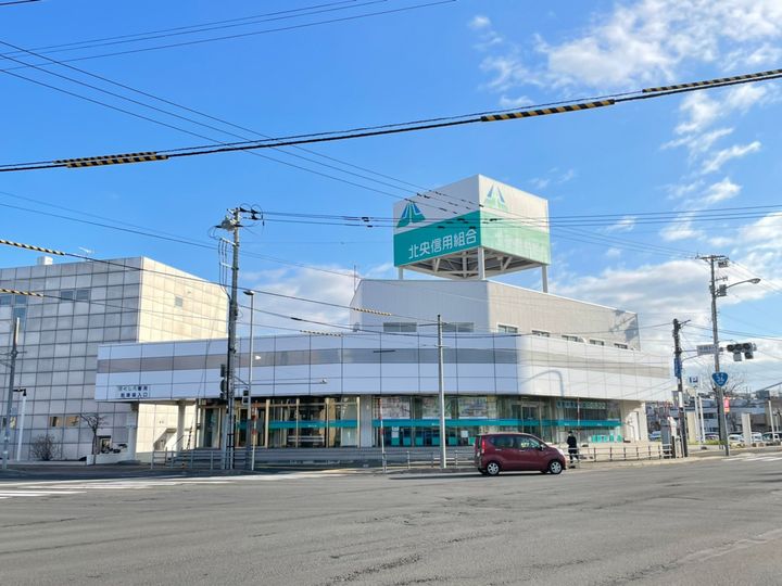 フォレスト平岡II205の周辺