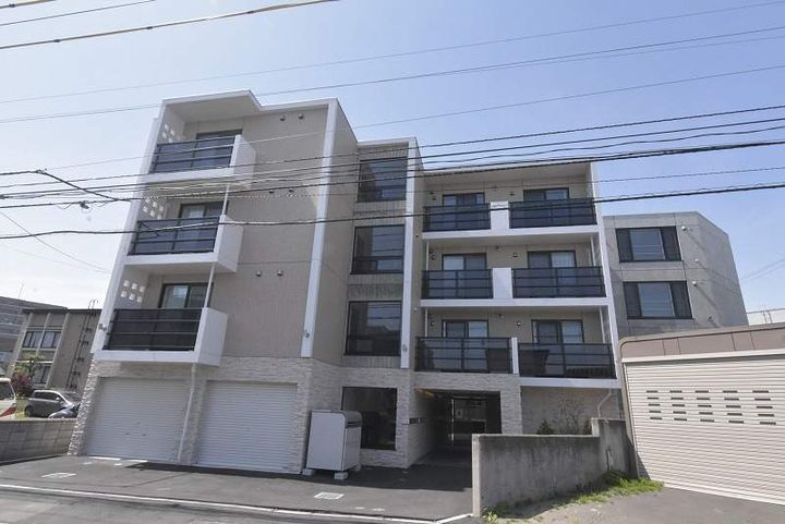 NFPガーデン月寒西102の外観