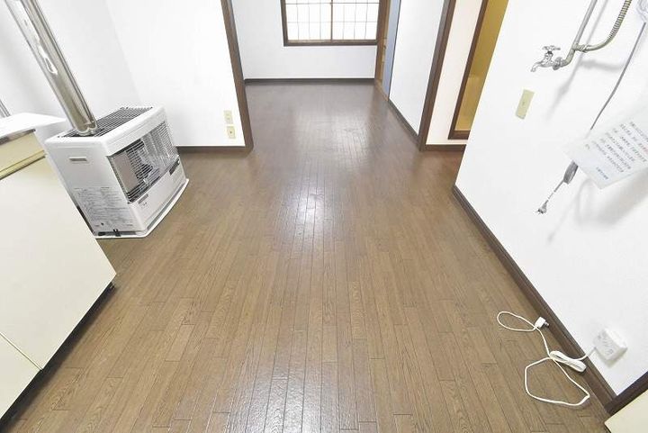 北海道札幌市豊平区美園七条6丁目の賃貸アパートの内装