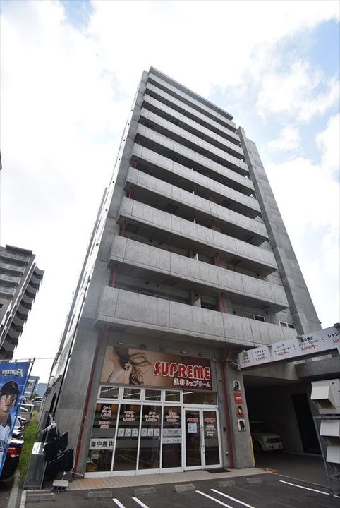 北海道札幌市豊平区月寒中央通6丁目の賃貸マンションの外観