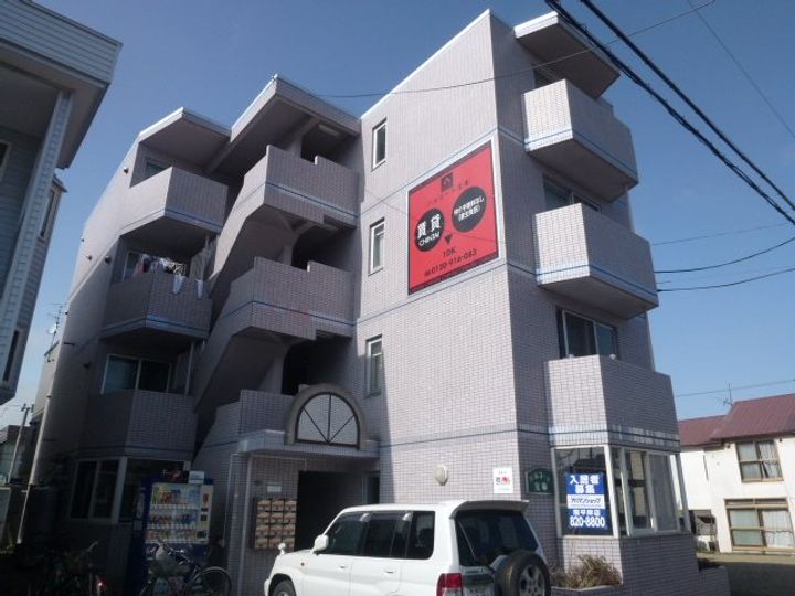 パルコート宝塚402の外観