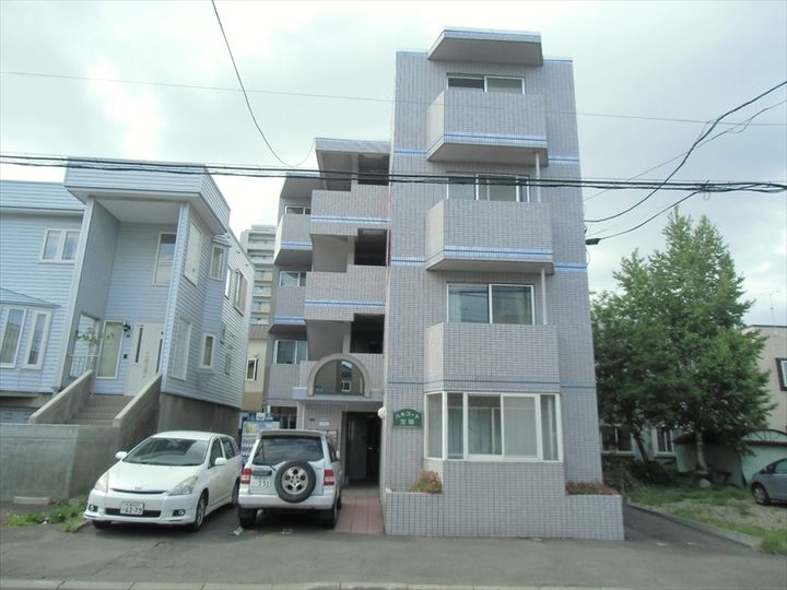 パルコート宝塚402の外観