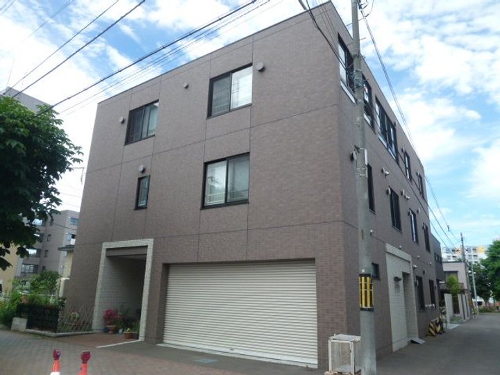 北海道札幌市豊平区豊平七条10丁目の賃貸マンションの外観