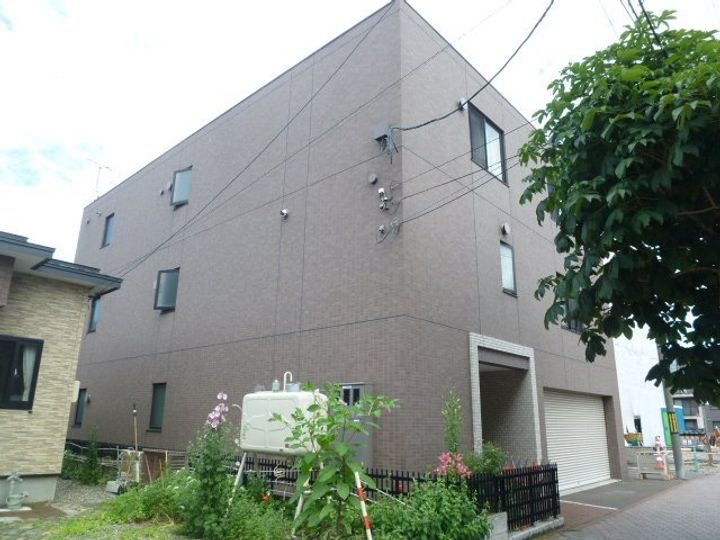 北海道札幌市豊平区豊平七条10丁目の賃貸マンションの外観