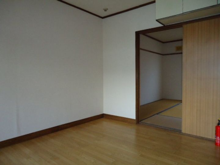 原田荘203の内装