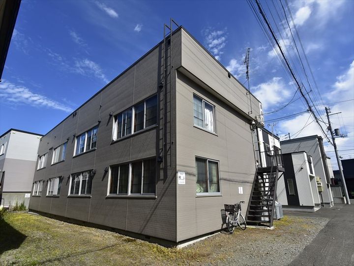 原田荘203の外観