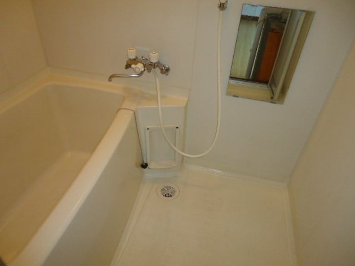 原田荘203の風呂