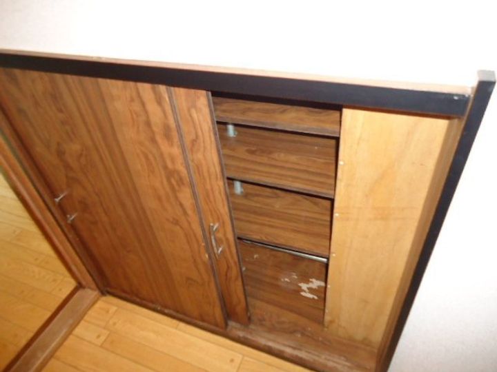 原田荘203の玄関