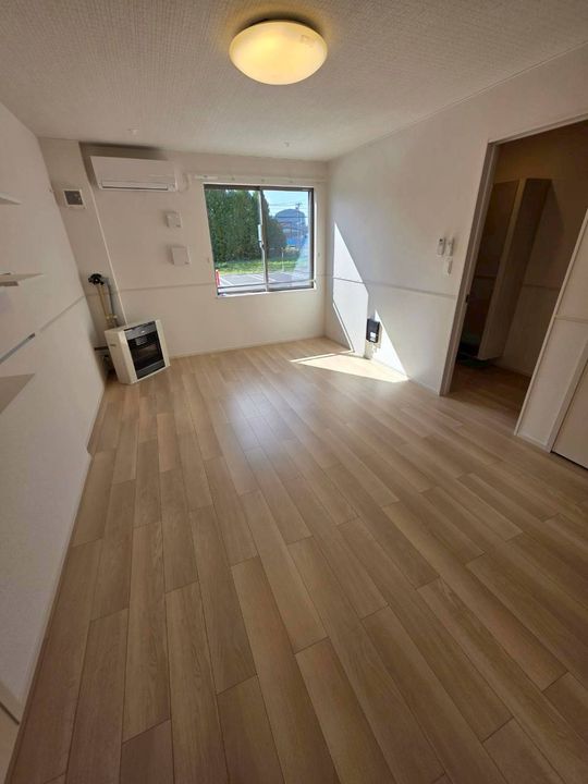 ソレイユ グラス Aの居間