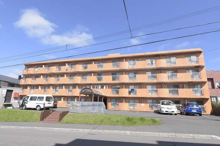 エンドレス三井西岡の外観