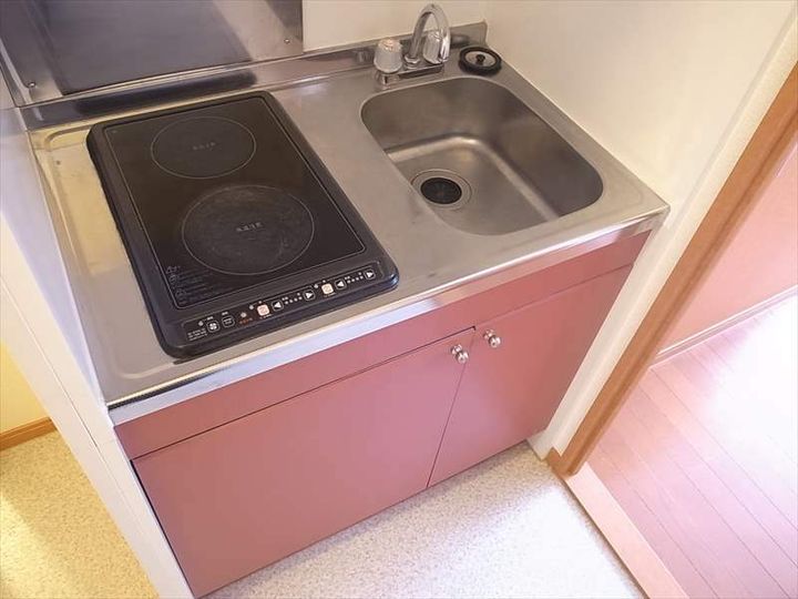 レオパレススカイラーク101のキッチン