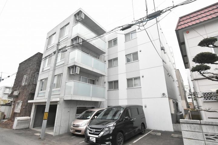 エール学園前0301の外観