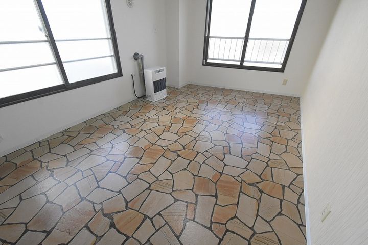 ジョインタービル205の内装