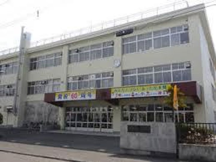 北海道札幌市白石区南郷通14丁目南の賃貸アパートの周辺