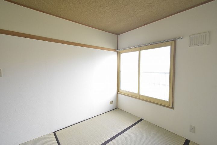 札幌西月寒団地1号棟00407の内装