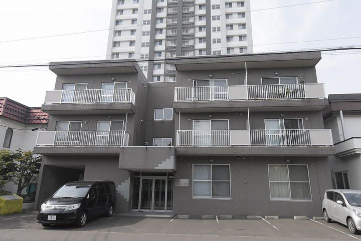ステージア月寒0101の外観