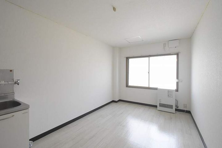 ジュネス美園の内装