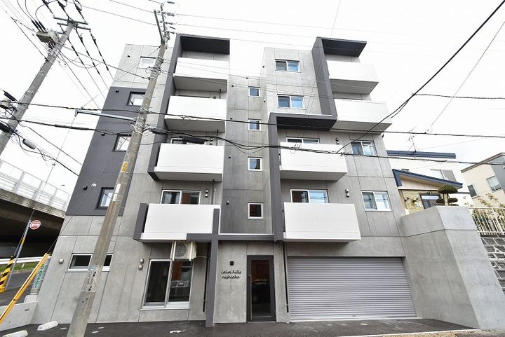 カームヒルズ西岡101の外観