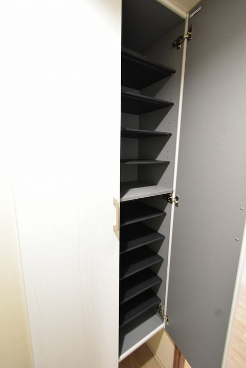 カームヒルズ西岡101の内装