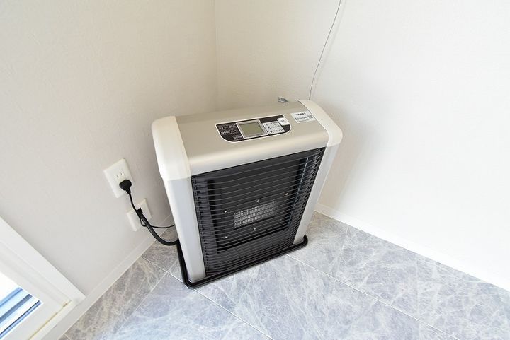 NRJニシオカ102の内装