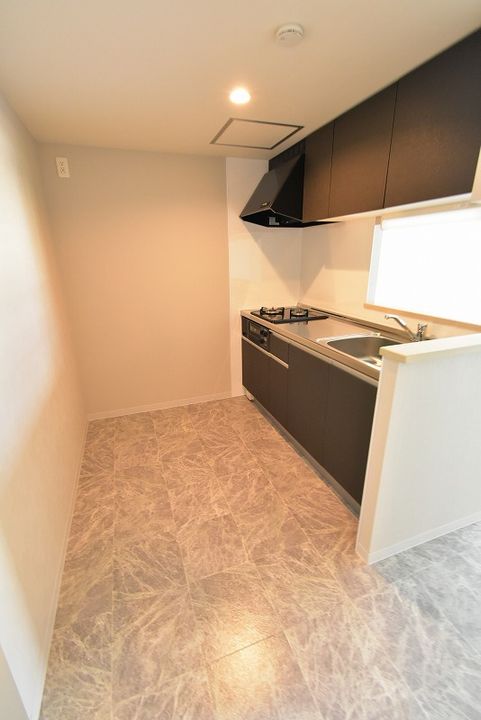 NRJニシオカ102の内装