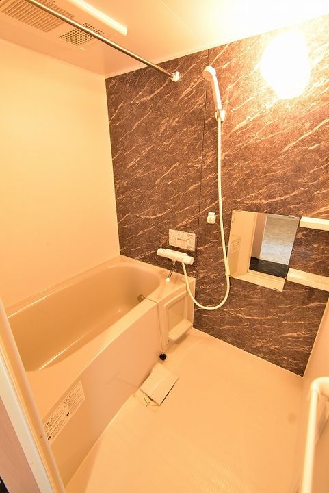 NRJニシオカ302の風呂