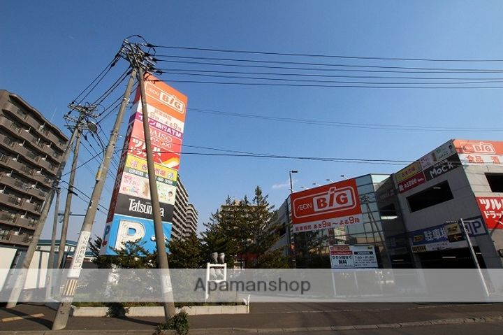 北海道札幌市豊平区豊平三条9丁目の賃貸マンションの周辺