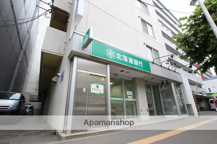 北海道札幌市豊平区中の島一条4丁目の賃貸アパートの周辺