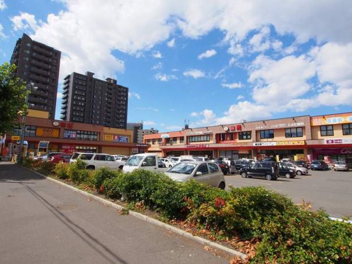 ジュネスコート旭町壱番館201の周辺