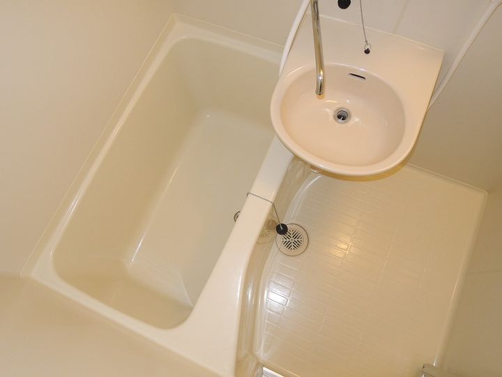 レオパレスグリーンヒル藻岩105の風呂