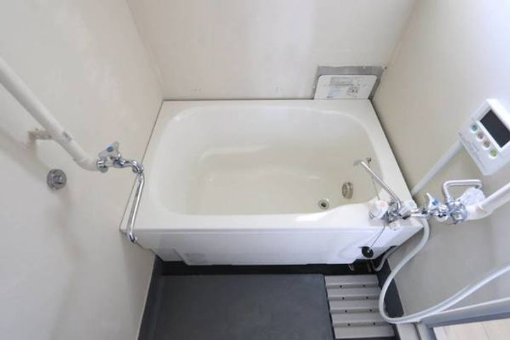 ビレッジハウス川沿3号棟0306の風呂