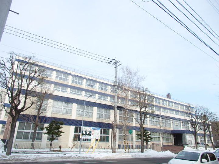 北海道札幌市豊平区中の島一条4丁目の賃貸アパートの周辺