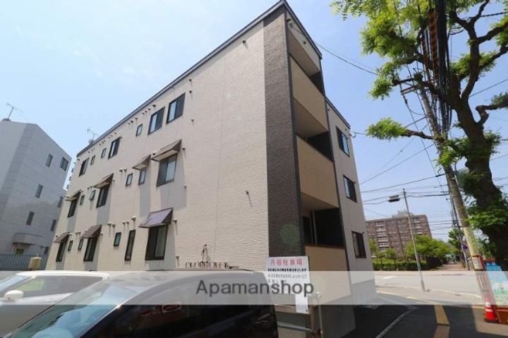 北海道札幌市豊平区豊平六条5丁目の賃貸アパートの外観