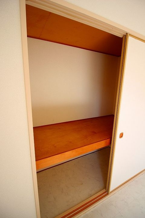 ローヤルハイツ中の島 D棟301のその他画像