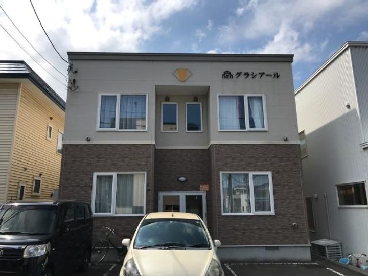 グラシアール202の外観