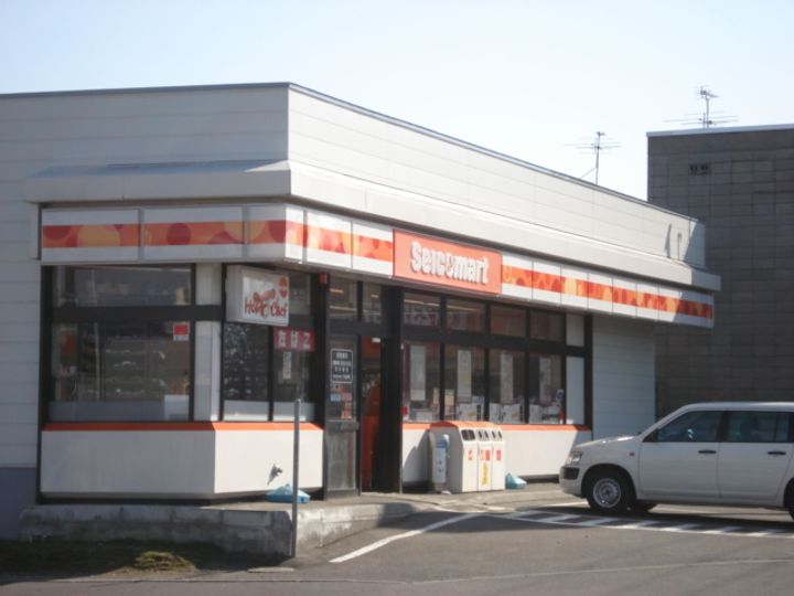 グラシアール202の周辺