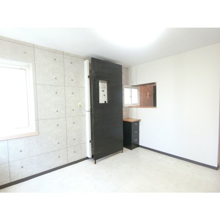 ベルノ真駒内107の居間