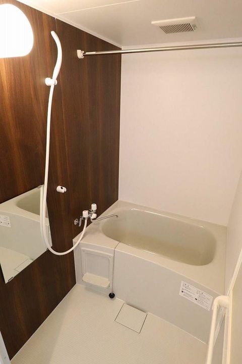 ヴェスタ平岸403の風呂