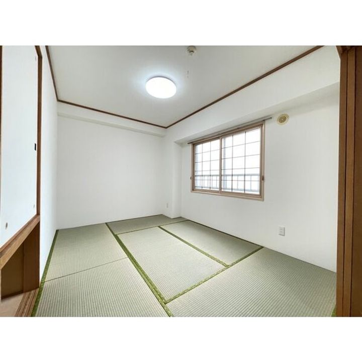 平岸2.7レジデンスの居間
