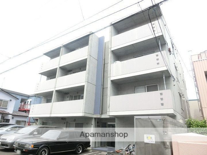 北海道札幌市豊平区平岸三条11丁目の賃貸マンションの外観