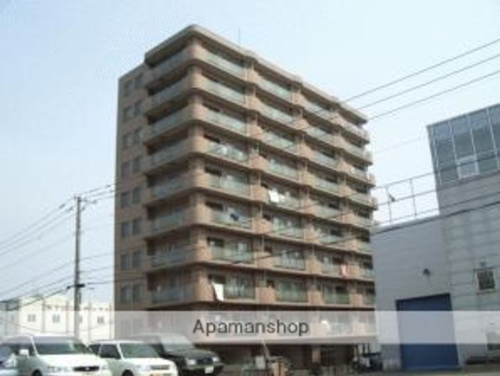 ハイブライト平岡305の外観