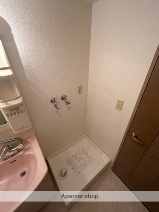 パールハイム直の内装