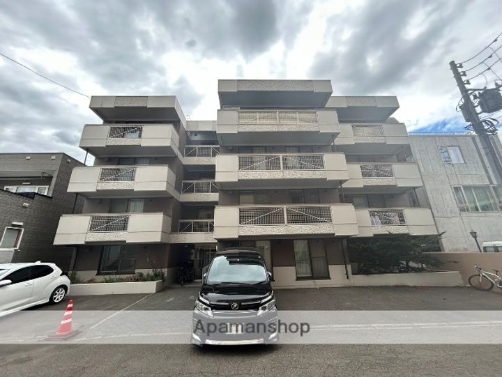 パールハイム直の外観