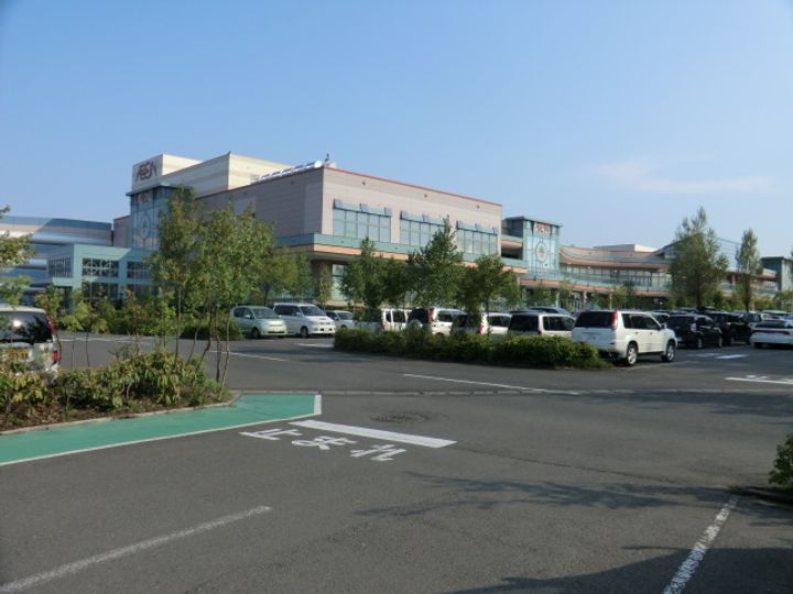 サンコート平岡の周辺